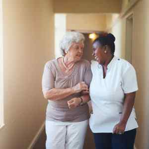 A woman talking with home health operator about Centratel Telephone Answering Service HIPAA policy