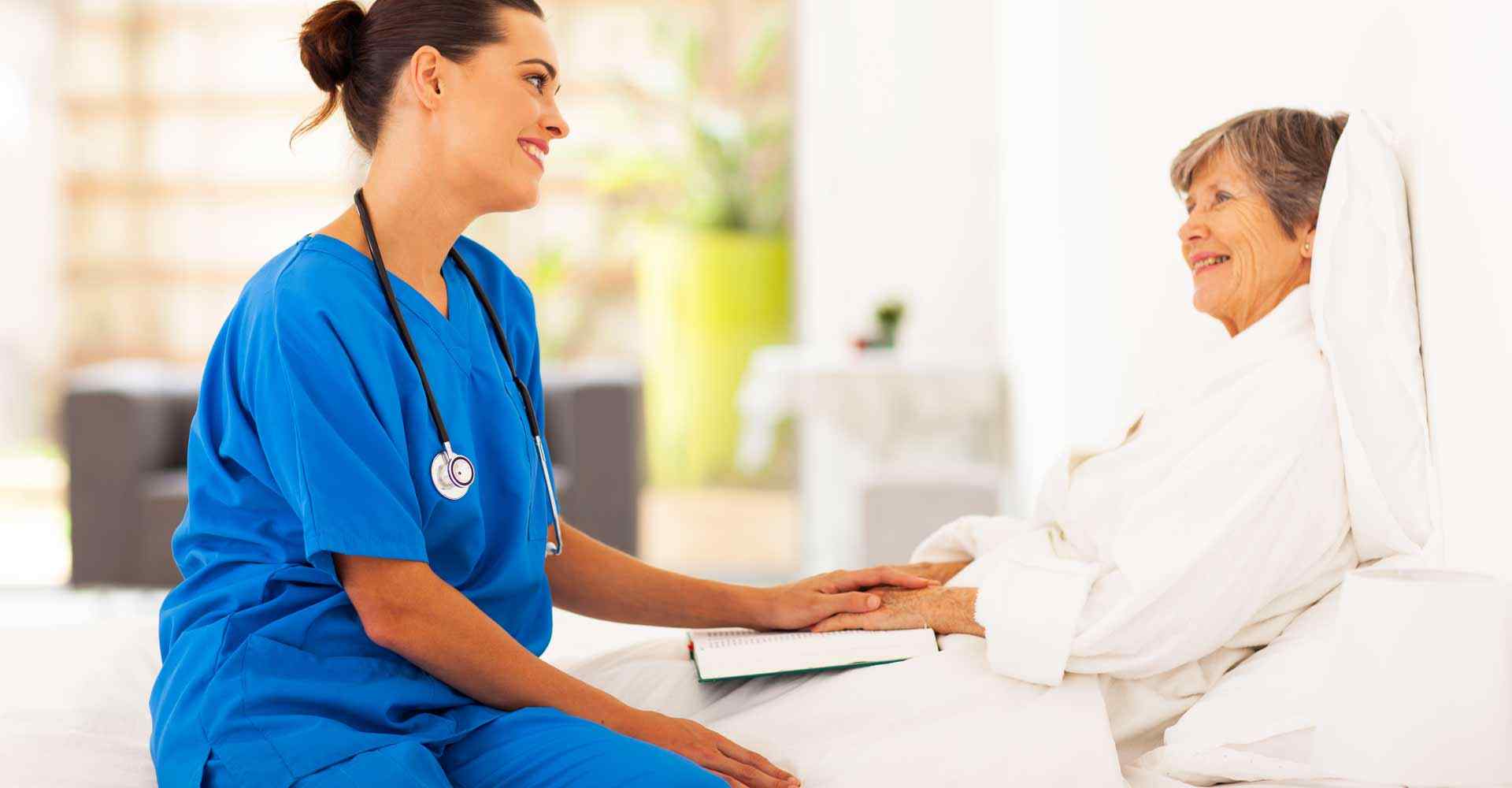 Health care social worker helping out a patient after receiving a call via answering service