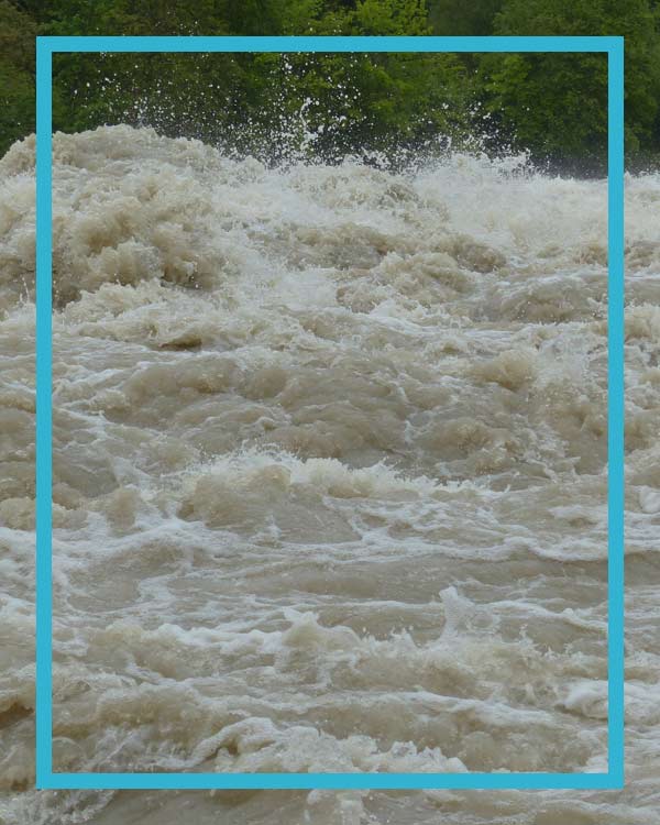 Water and mud as a result of a flooding can be managed by a disaster restoration business