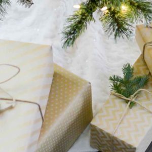 Gifts under the tree during Holiday Season with the help of an elite Answering Service!